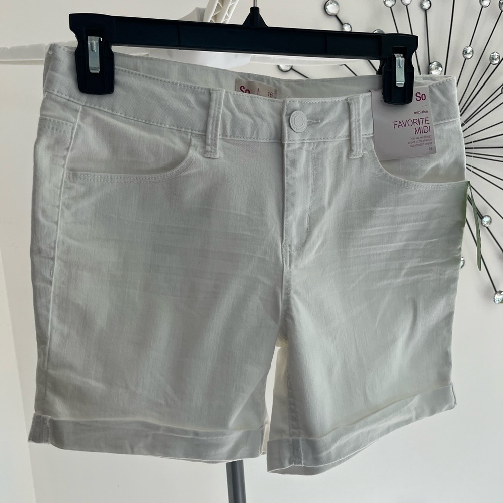 SO 🌸 NWT White Denim Midi Shorts, Girls size 16